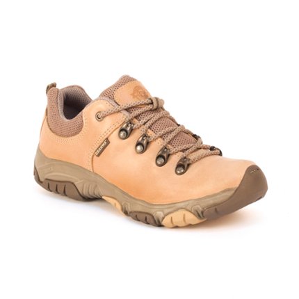 TG2368 - Hikers