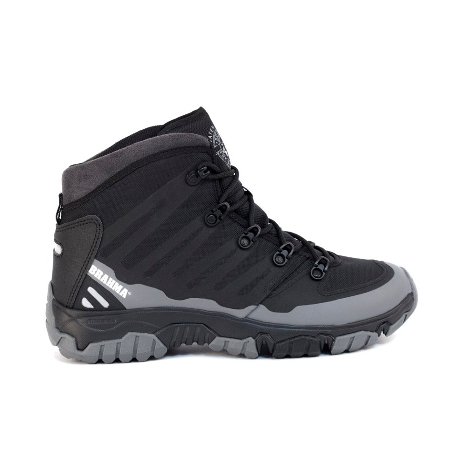 TF2590 - Hikers